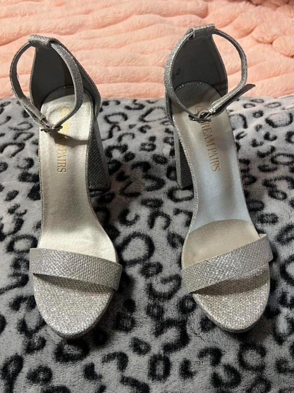 Women's Silver Courts